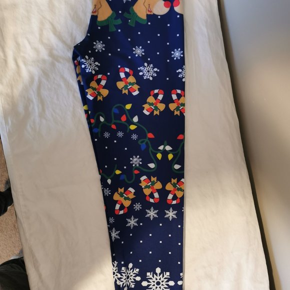 Christmas Leggings - Picture 2 of 3